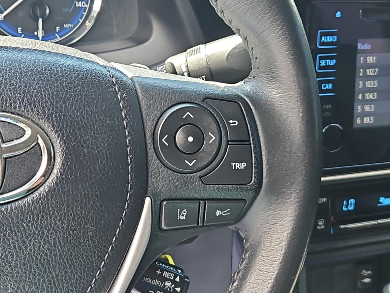 Toyota Corolla SE CVT 2017