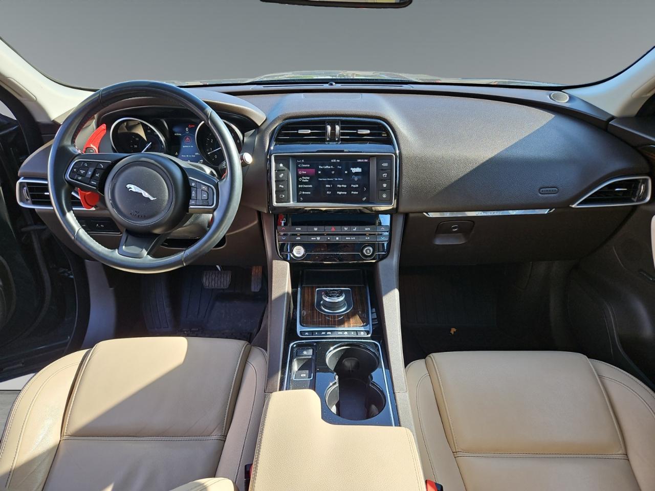 Jaguar F-Pace 35t Prestige 2017