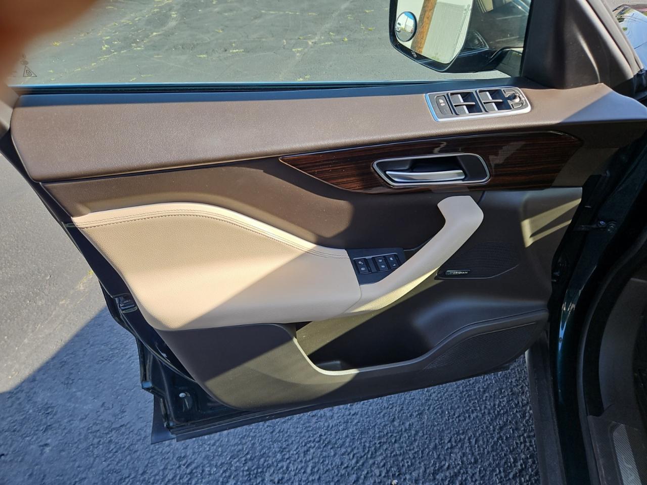 Jaguar F-Pace 35t Prestige 2017