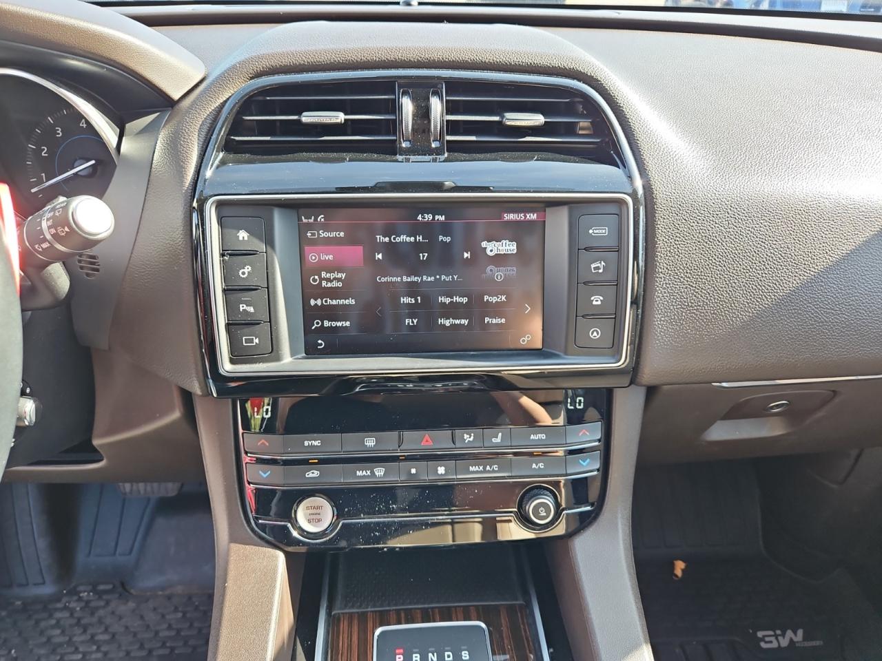 Jaguar F-Pace 35t Prestige 2017