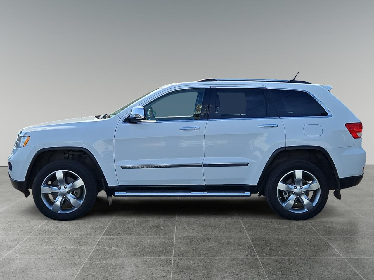 Jeep Grand Cherokee Overland 4WD 2013