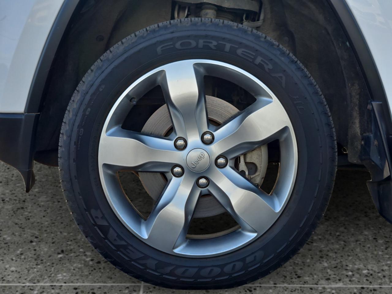 Jeep Grand Cherokee Overland 4WD 2013