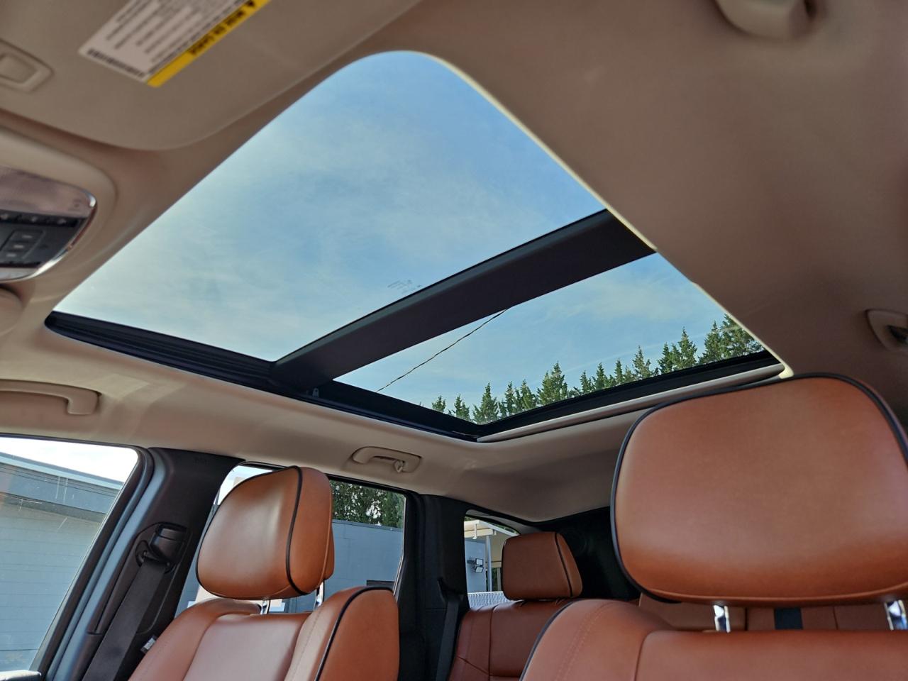 Jeep Grand Cherokee Overland 4WD 2013