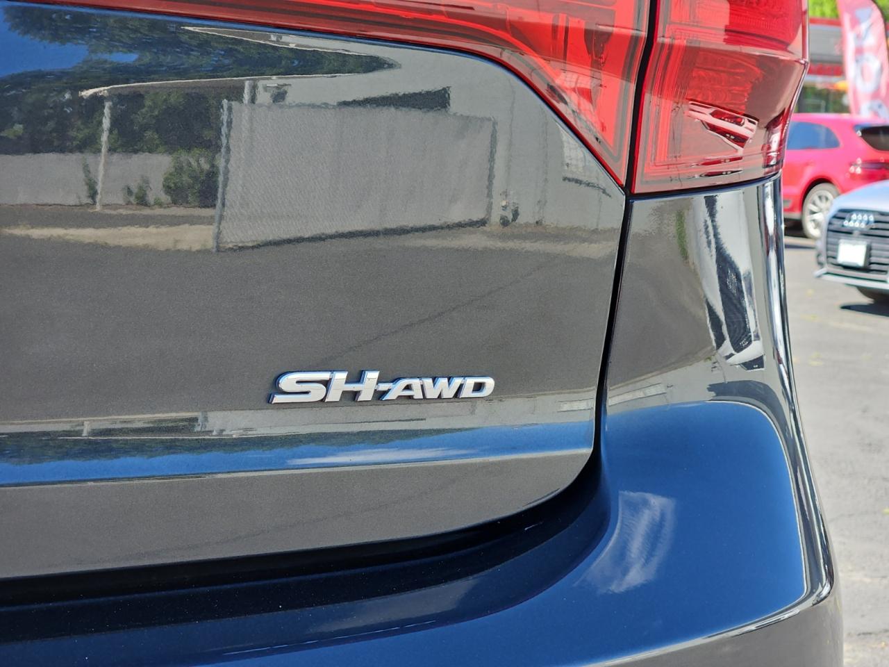 Acura MDX SH-AWD 9-Spd AT w/Tech Package 2016