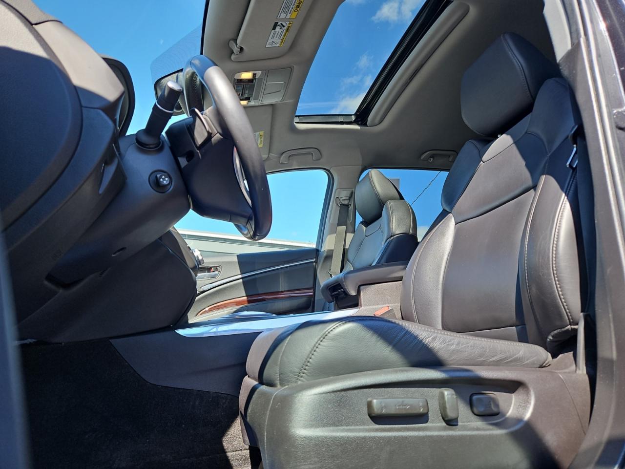 Acura MDX SH-AWD 9-Spd AT w/Tech Package 2016