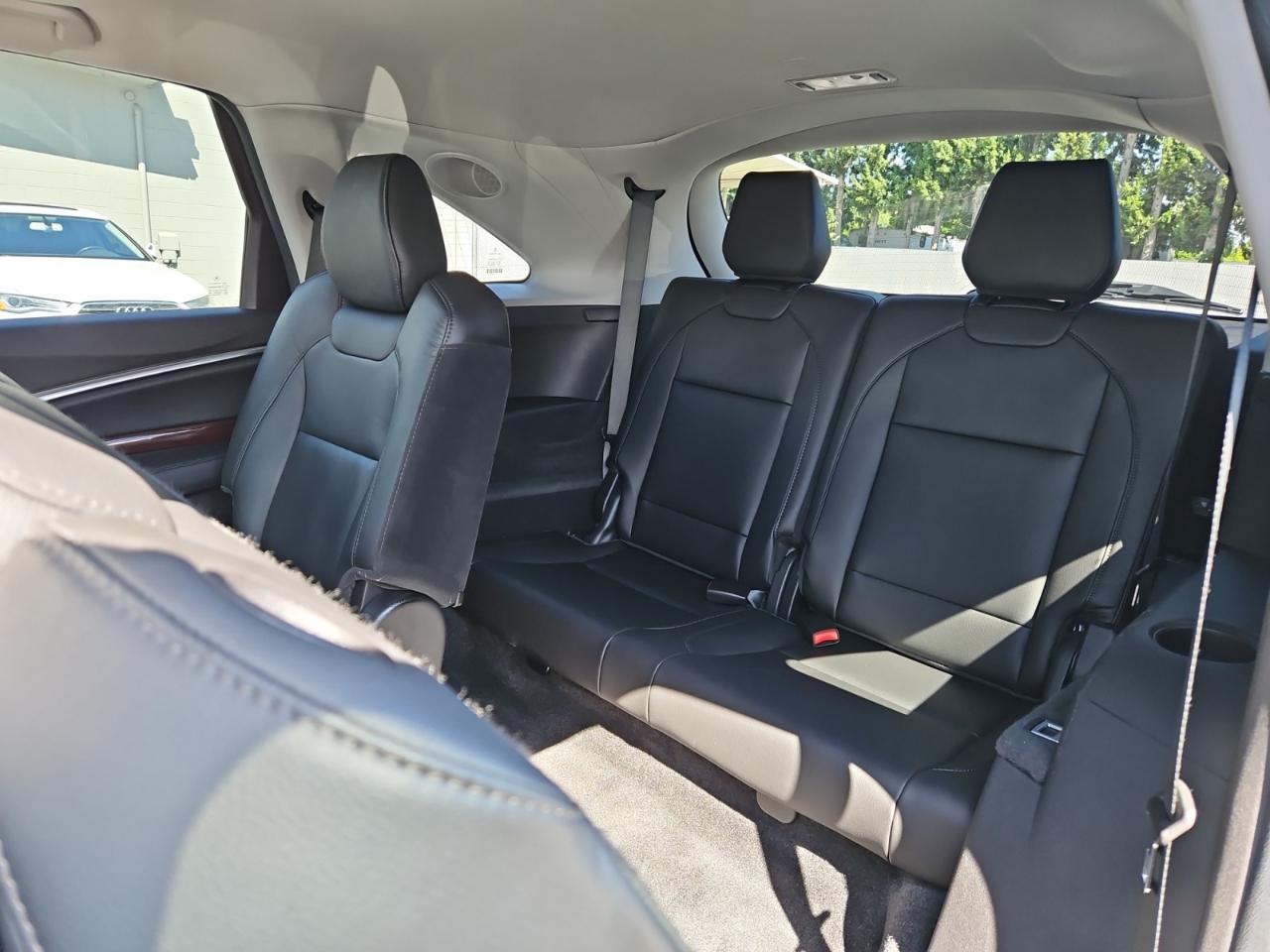 Acura MDX SH-AWD 9-Spd AT w/Tech Package 2016