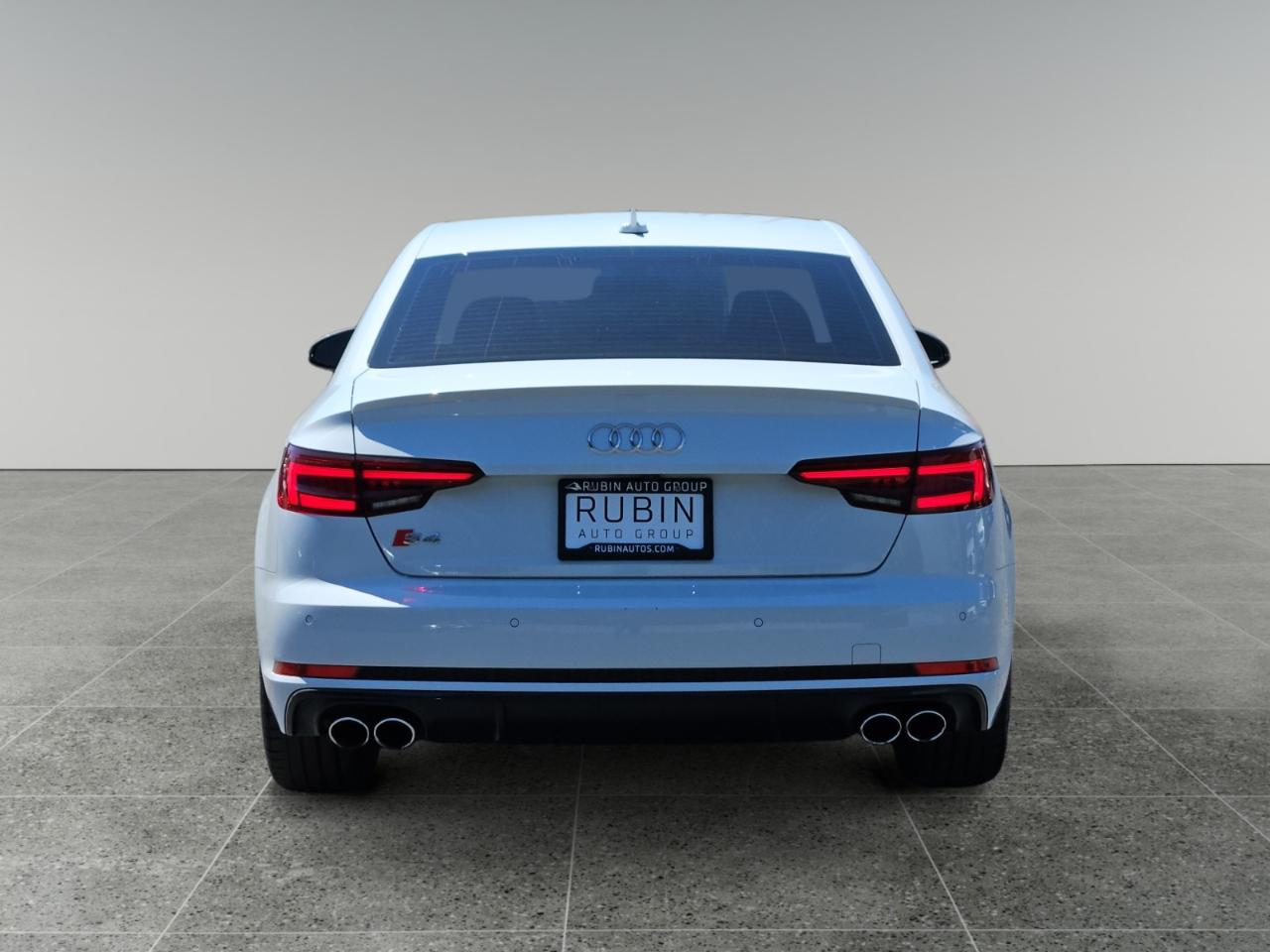 Audi S4 Premium Plus quattro 2019