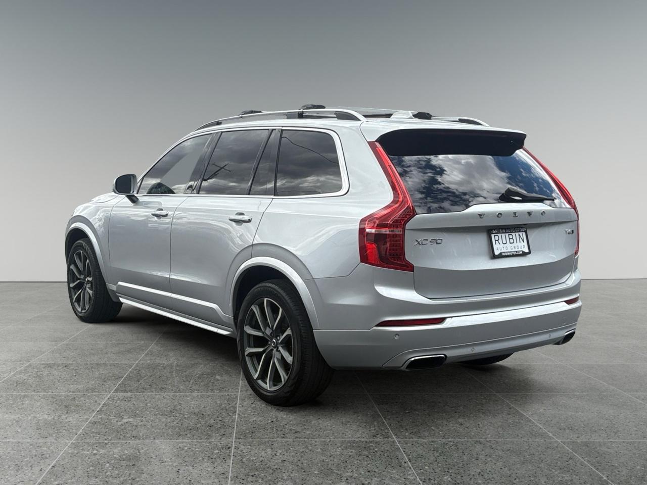 Volvo XC90 T6 Momentum AWD 2017