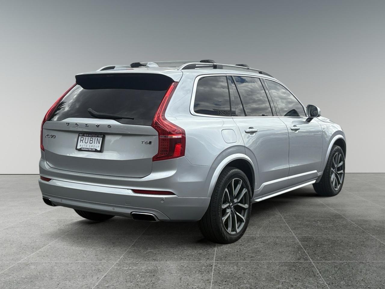 Volvo XC90 T6 Momentum AWD 2017