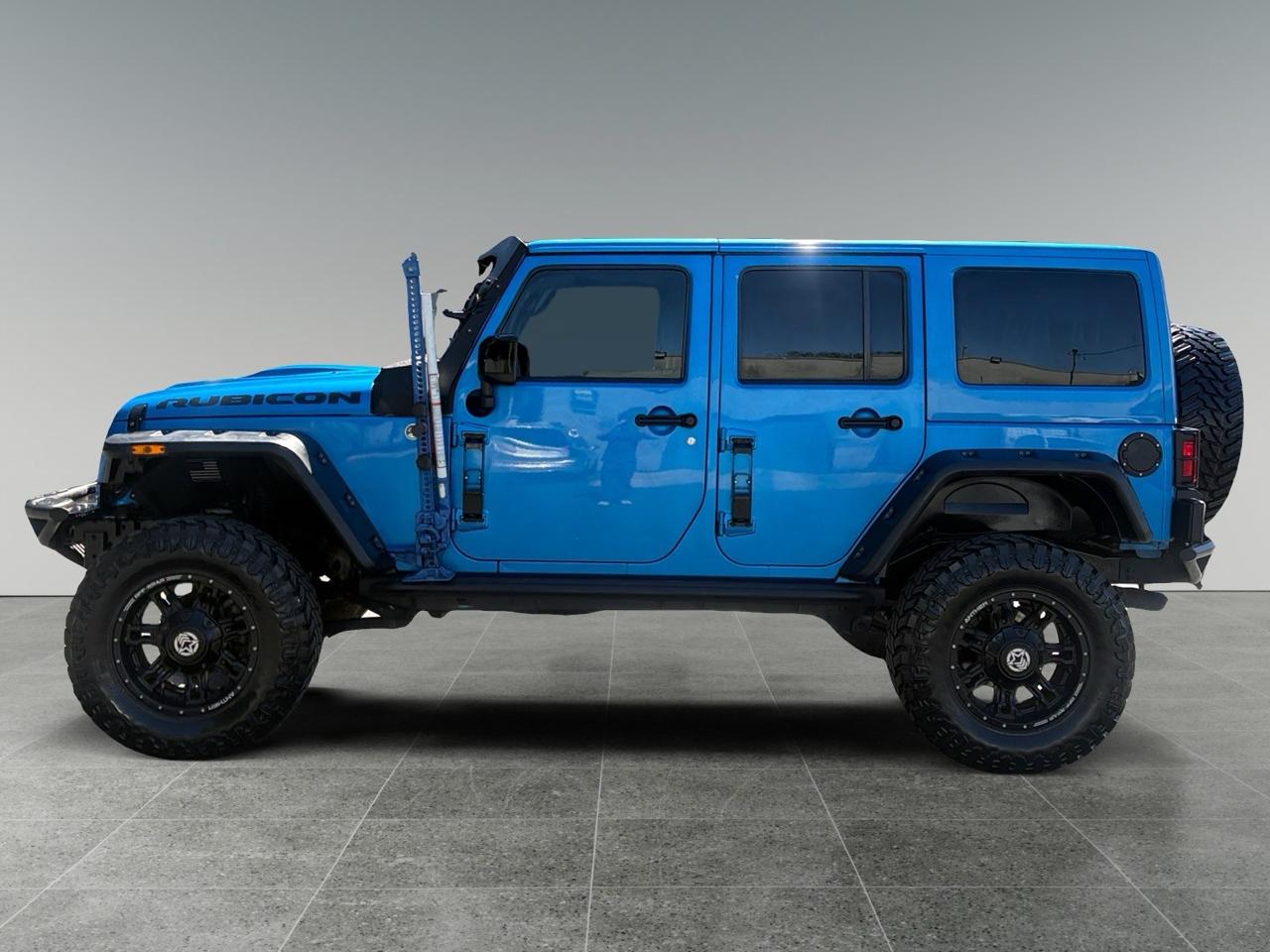 Jeep Wrangler Unlimited Sahara 4WD 2015