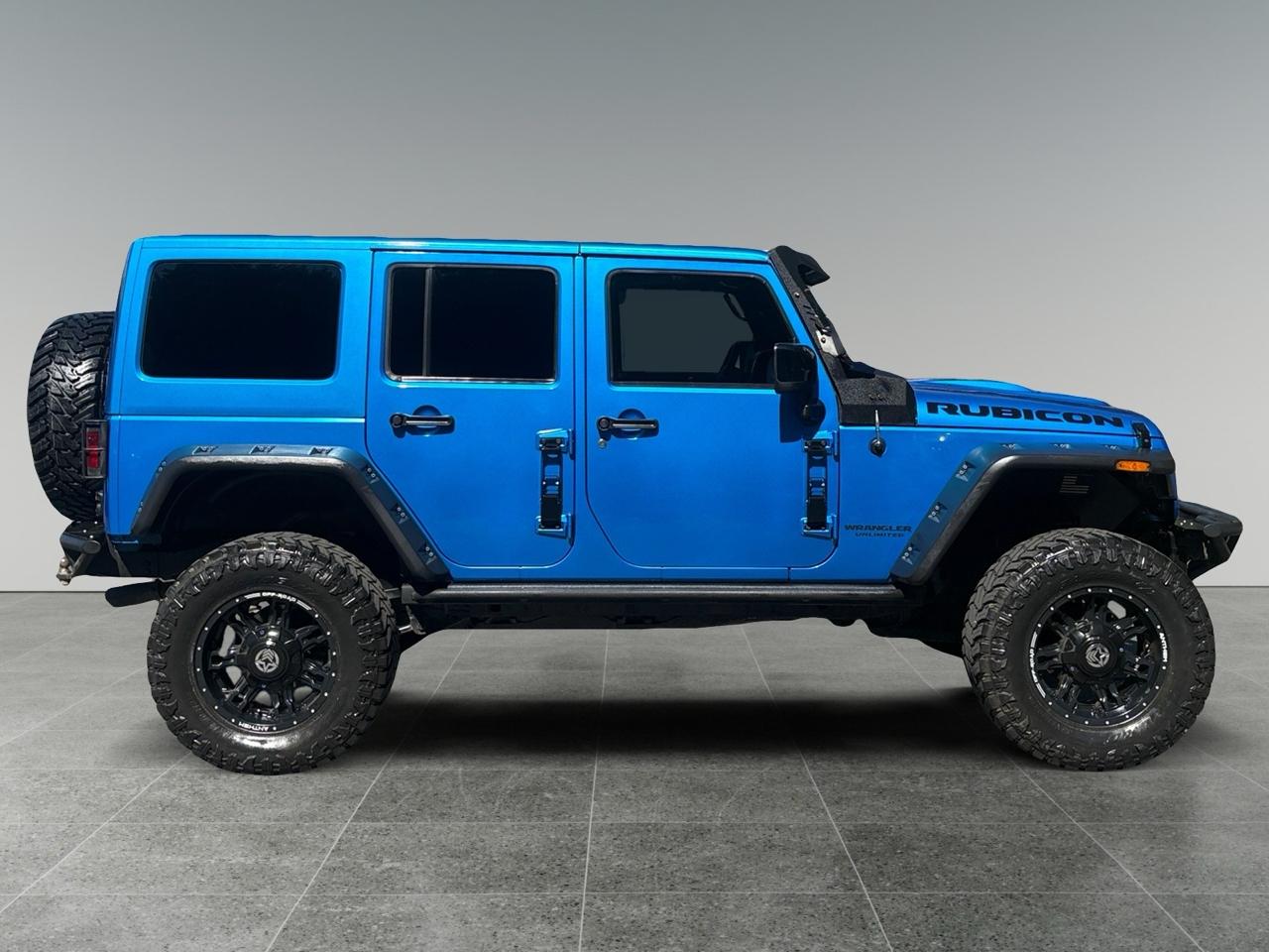 Jeep Wrangler Unlimited Sahara 4WD 2015