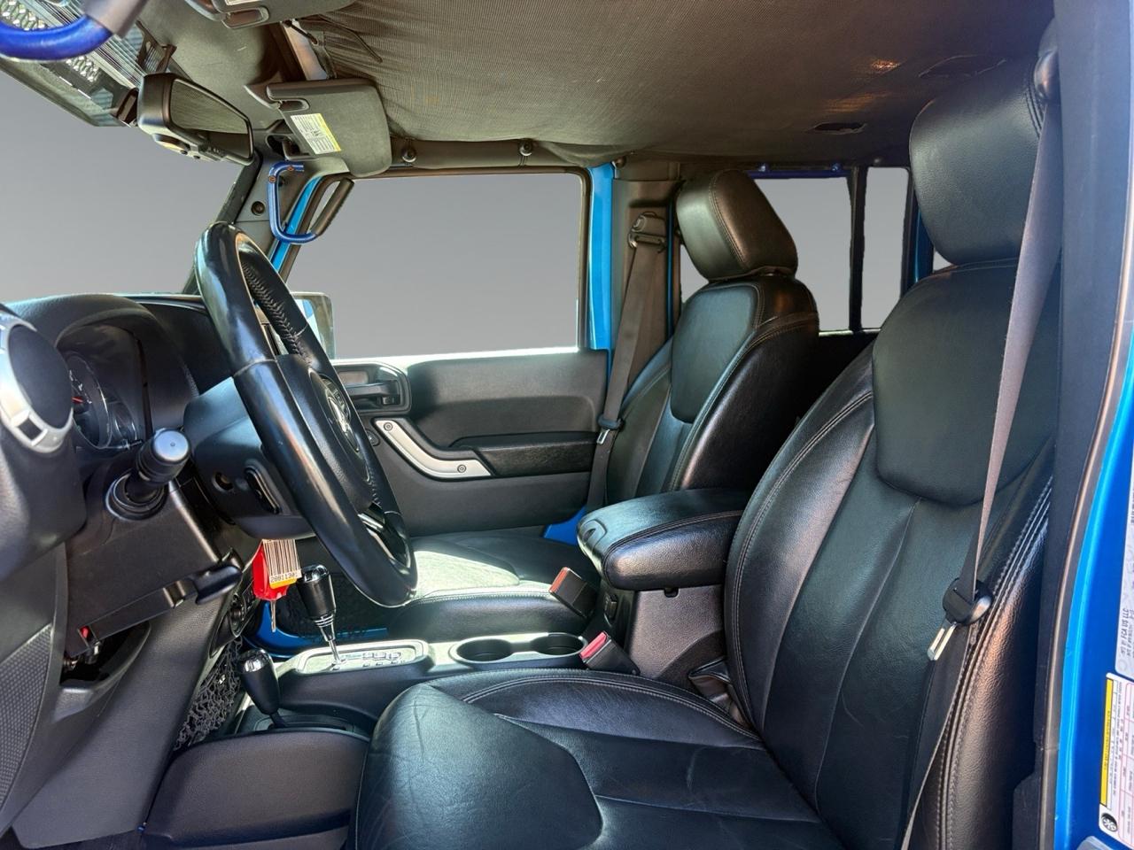 Jeep Wrangler Unlimited Sahara 4WD 2015