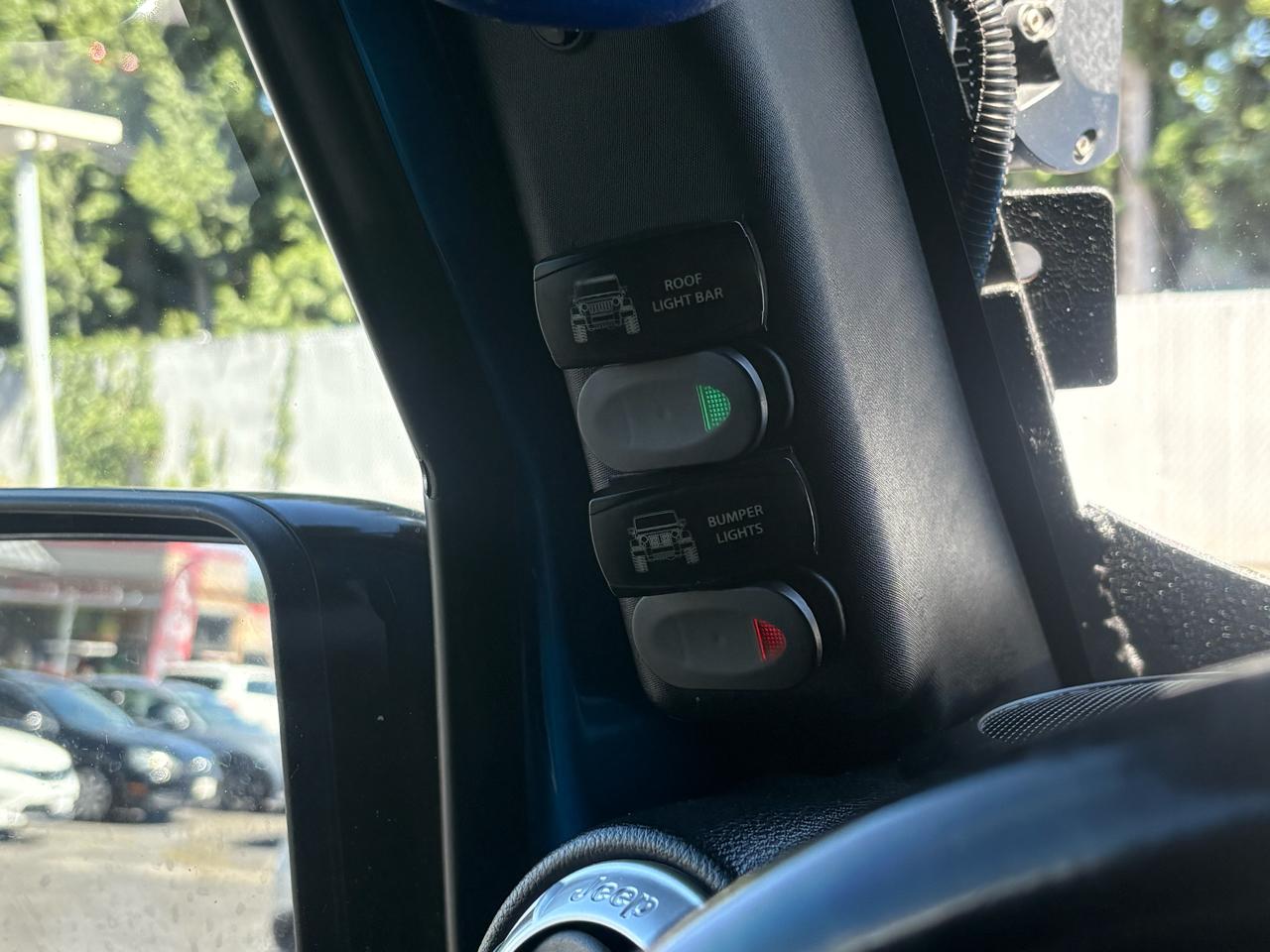 Jeep Wrangler Unlimited Sahara 4WD 2015