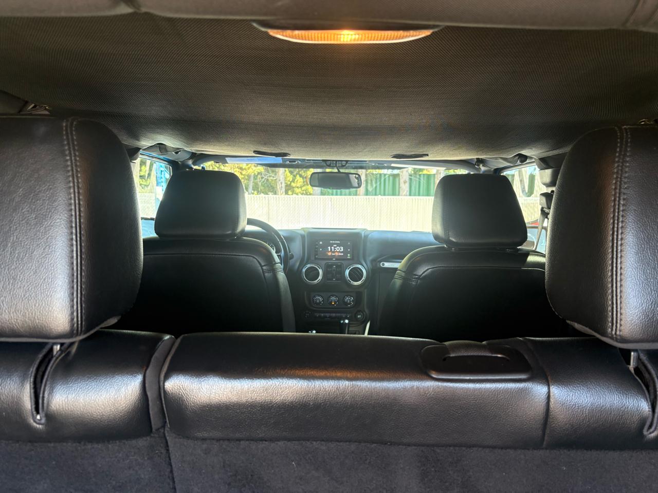 Jeep Wrangler Unlimited Sahara 4WD 2015