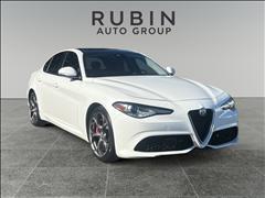 2017 Alfa Romeo Giulia 