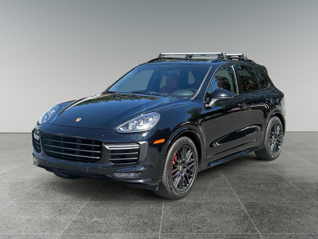 Porsche Cayenne GTS 2016