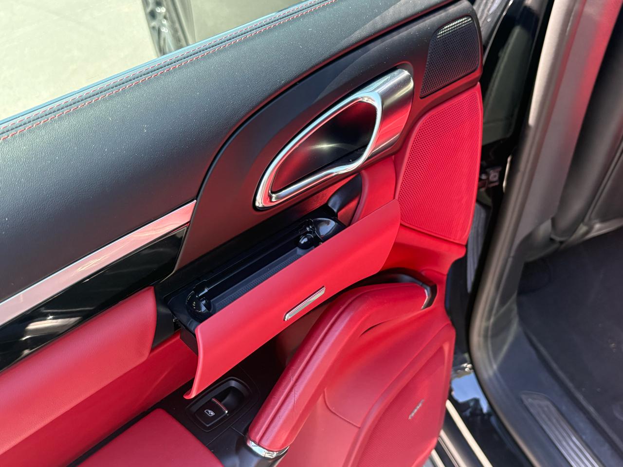 Porsche Cayenne GTS 2016