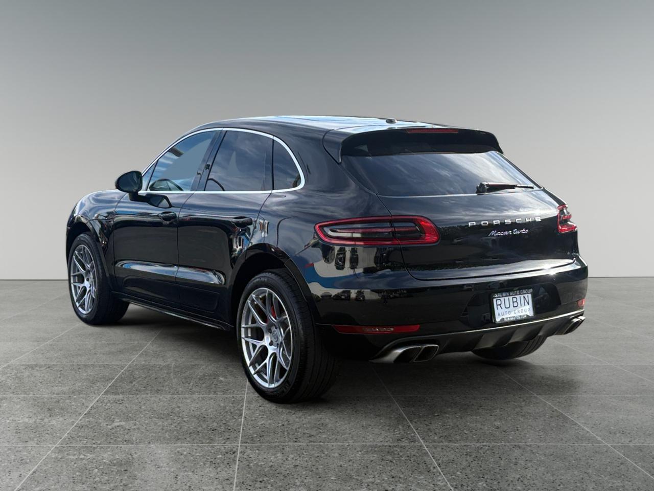 Porsche Macan Turbo 2015