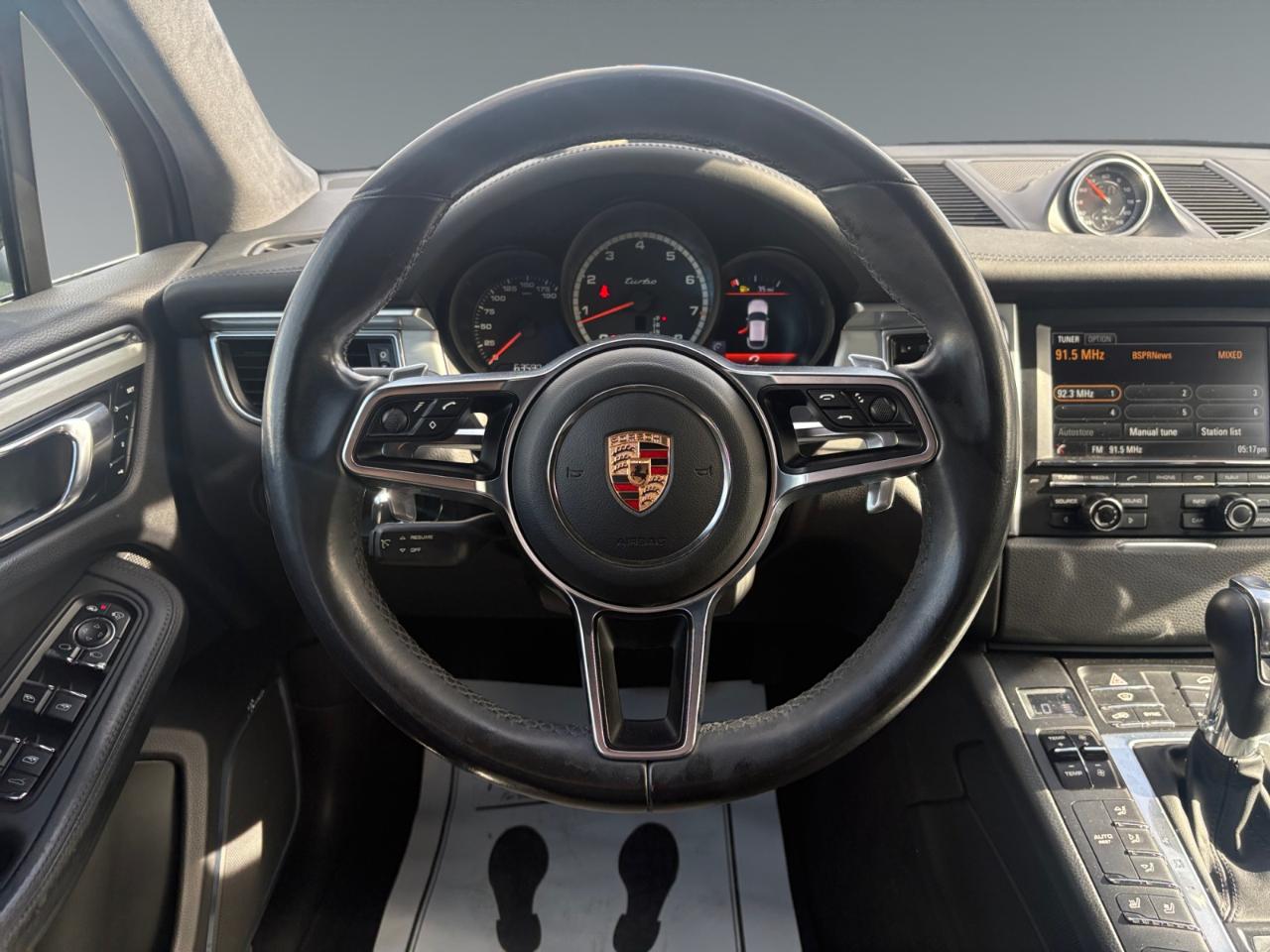 Porsche Macan Turbo 2015