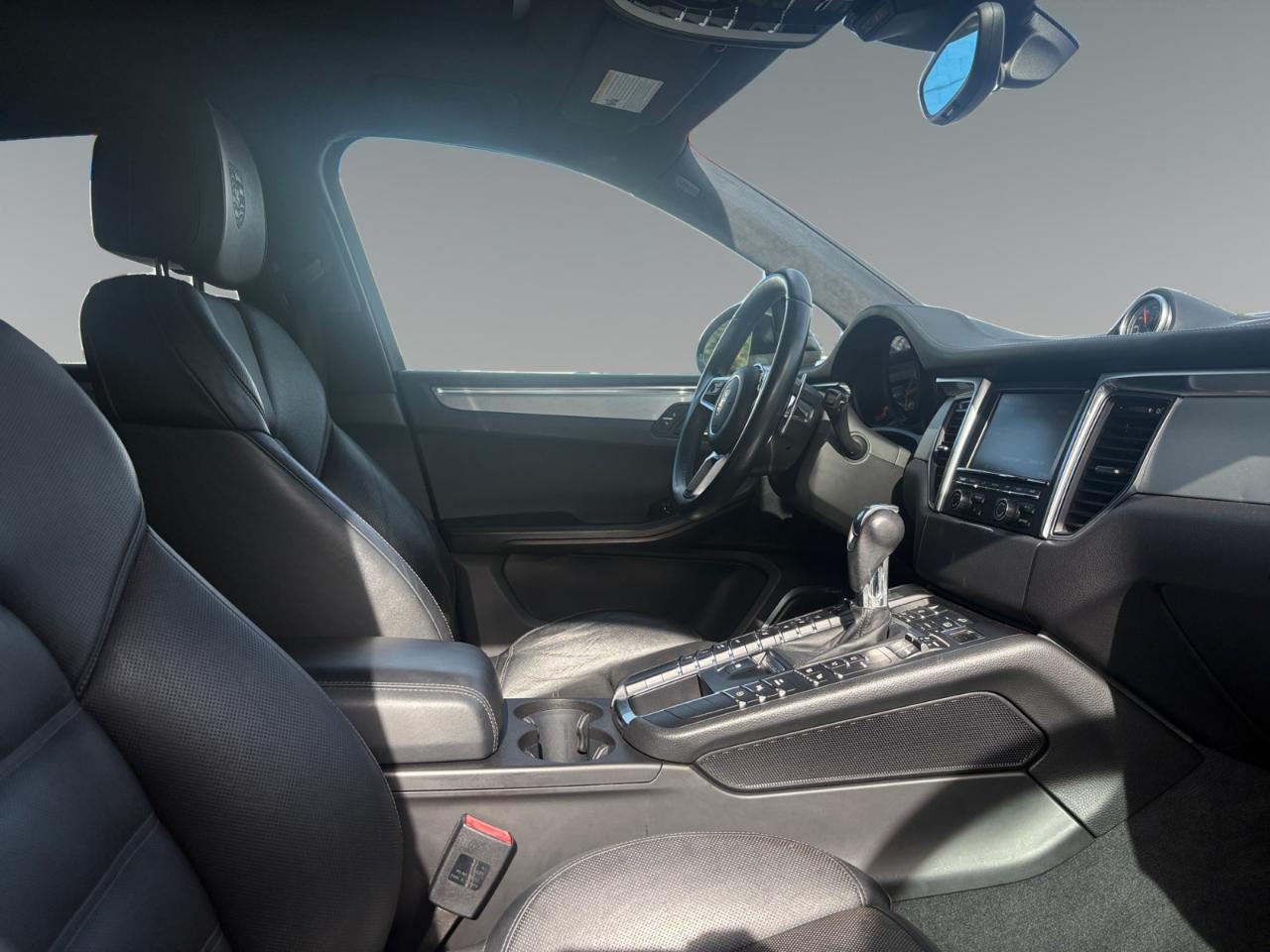 Porsche Macan Turbo 2015