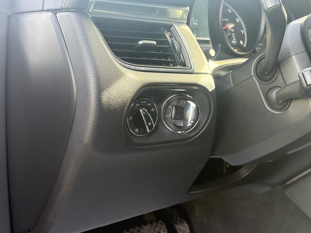 Porsche Macan Turbo 2015