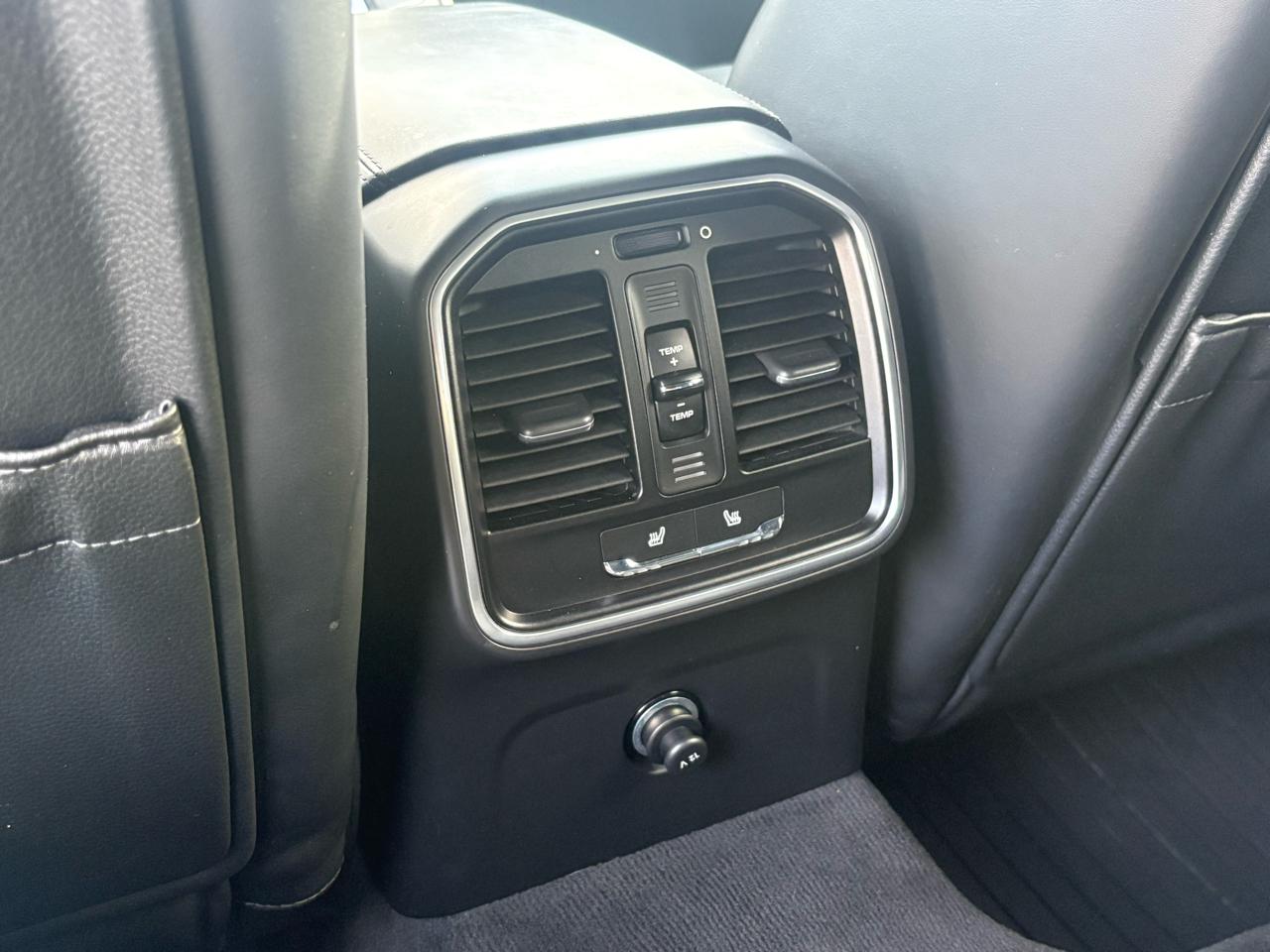 Porsche Macan Turbo 2015