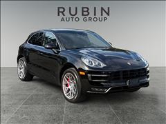 2015 Porsche Macan 