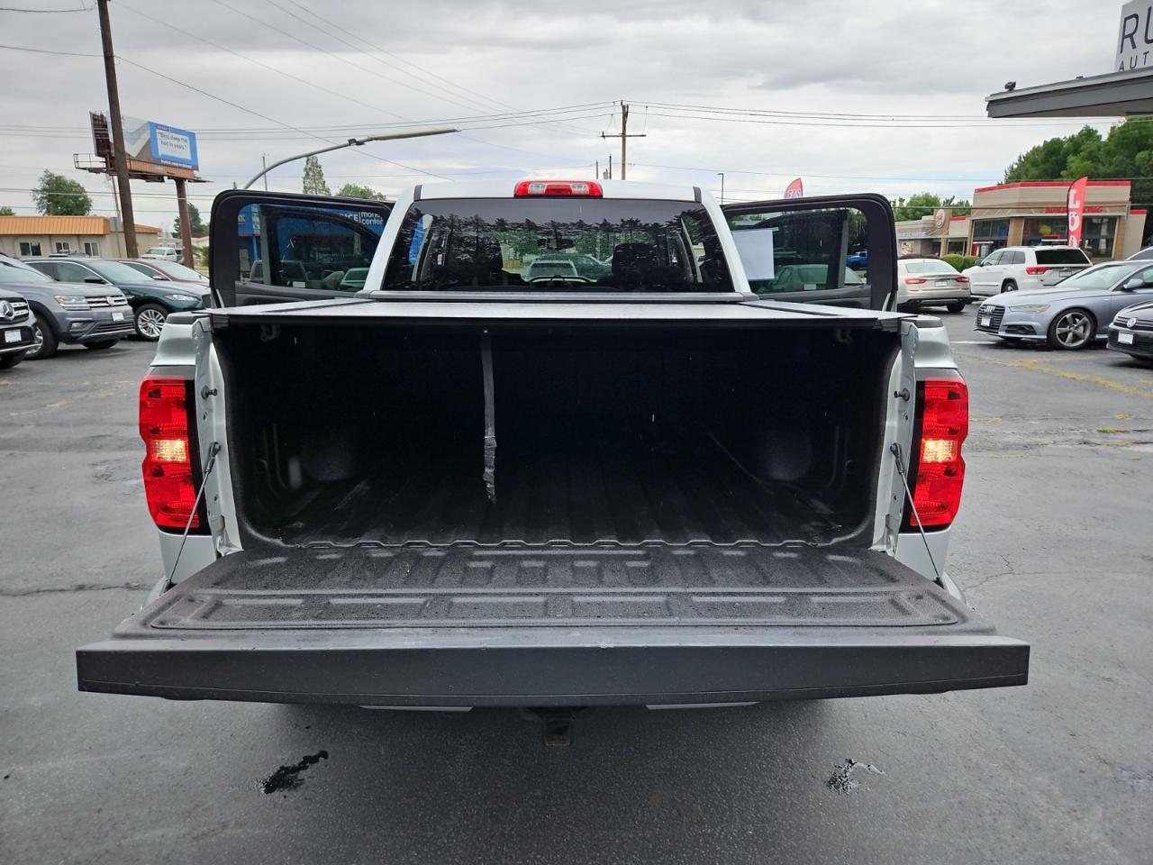 Chevrolet Silverado 1500 LT Z71 Crew Cab 4WD LWB 2018
