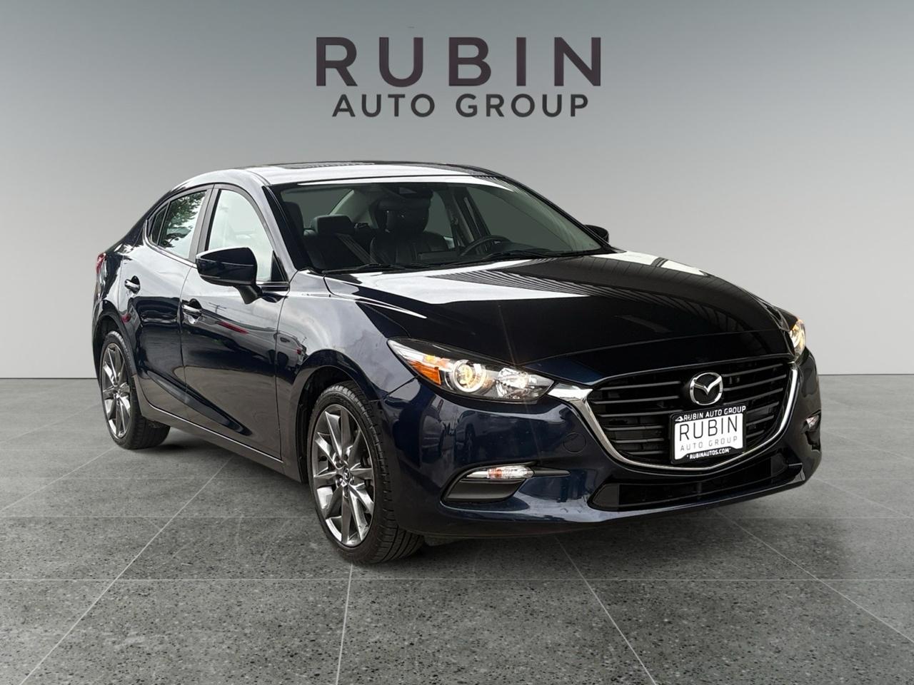 2018 Mazda MAZDA3 s Touring AT 4-Door