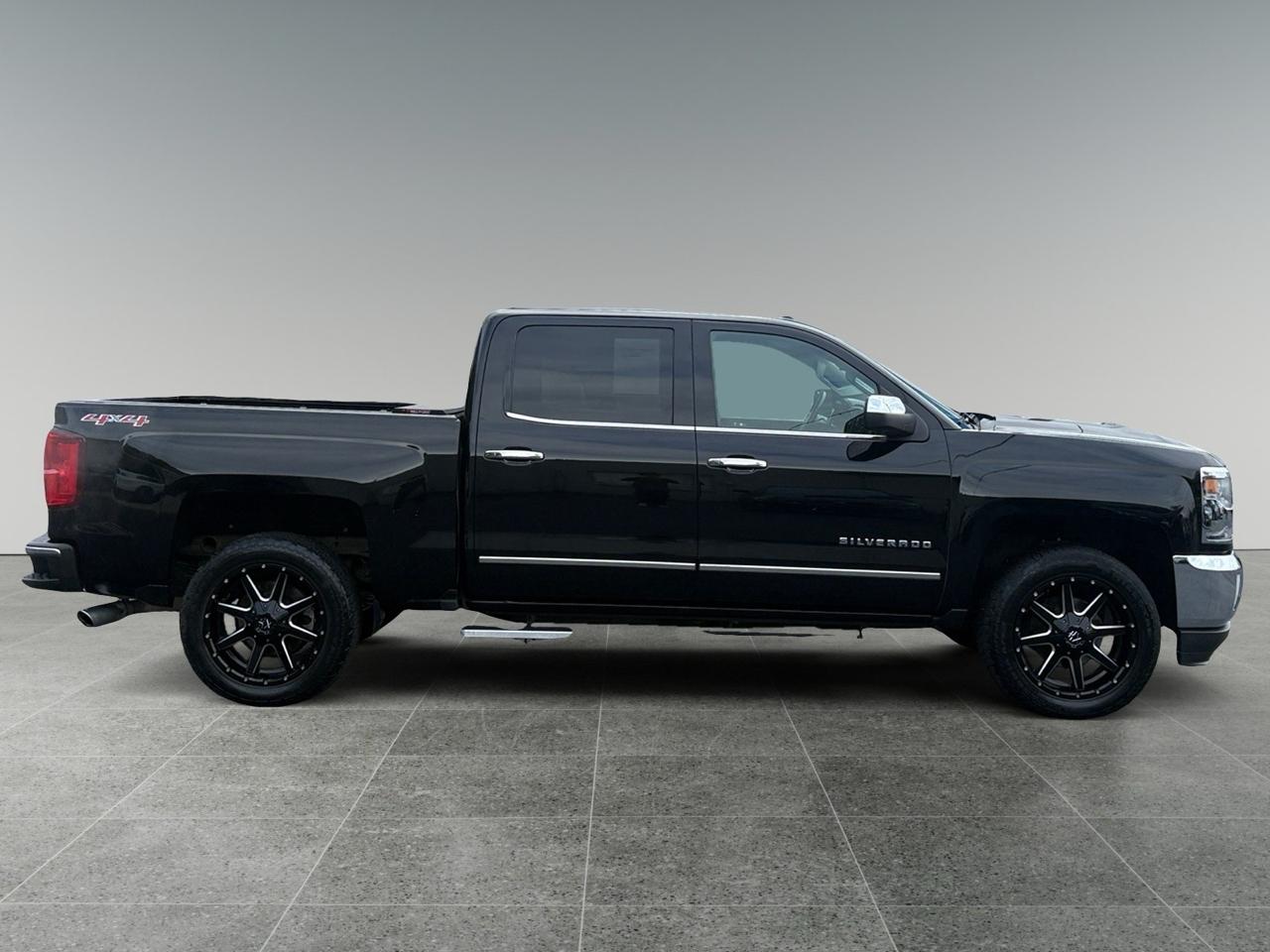 Chevrolet Silverado 1500 LTZ Crew Cab 4WD 2016