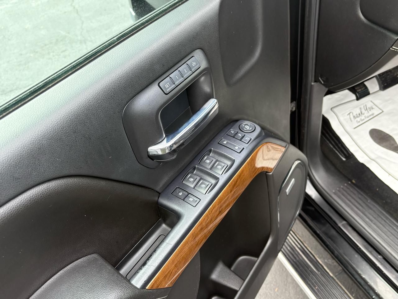 Chevrolet Silverado 1500 LTZ Crew Cab 4WD 2016