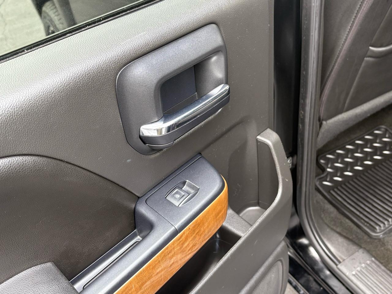 Chevrolet Silverado 1500 LTZ Crew Cab 4WD 2016