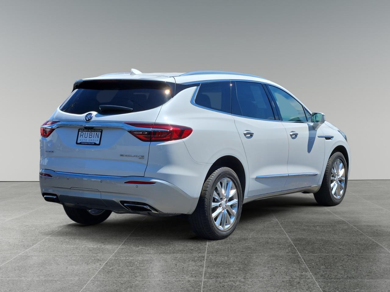Buick Enclave  2018