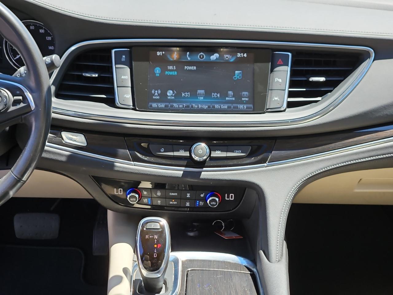 Buick Enclave  2018