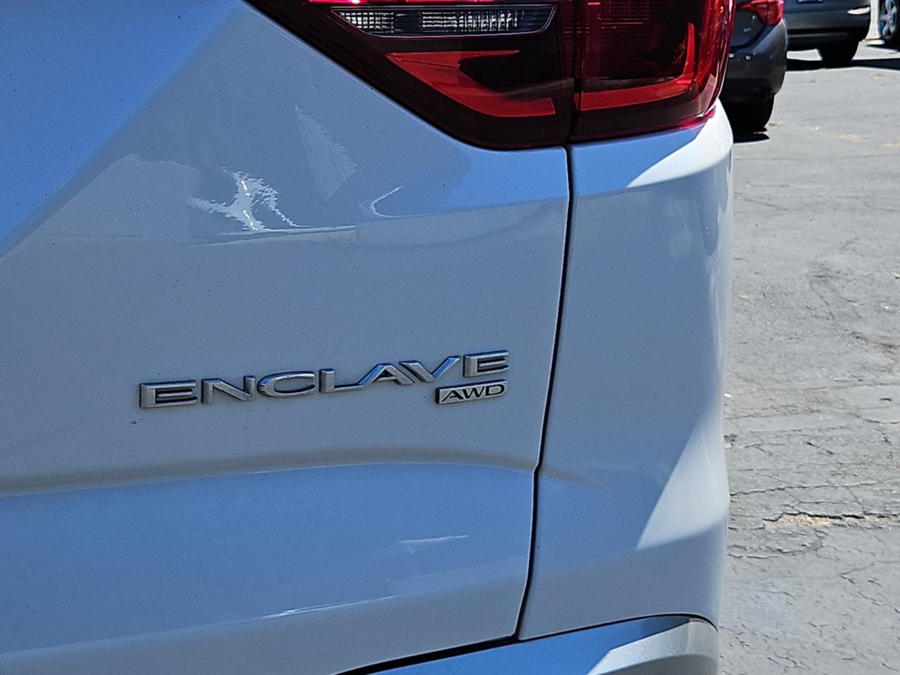 Buick Enclave  2018