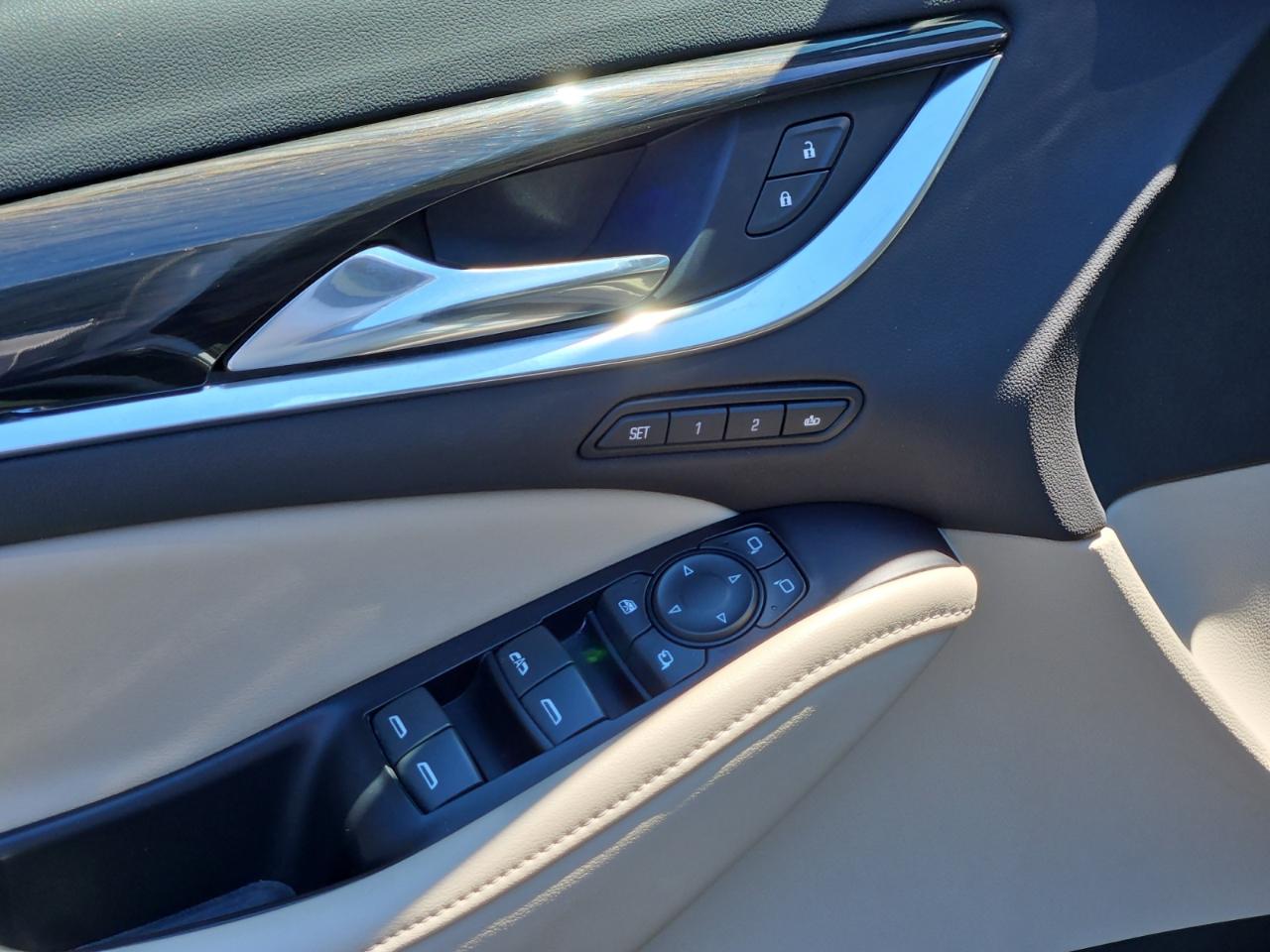 Buick Enclave  2018