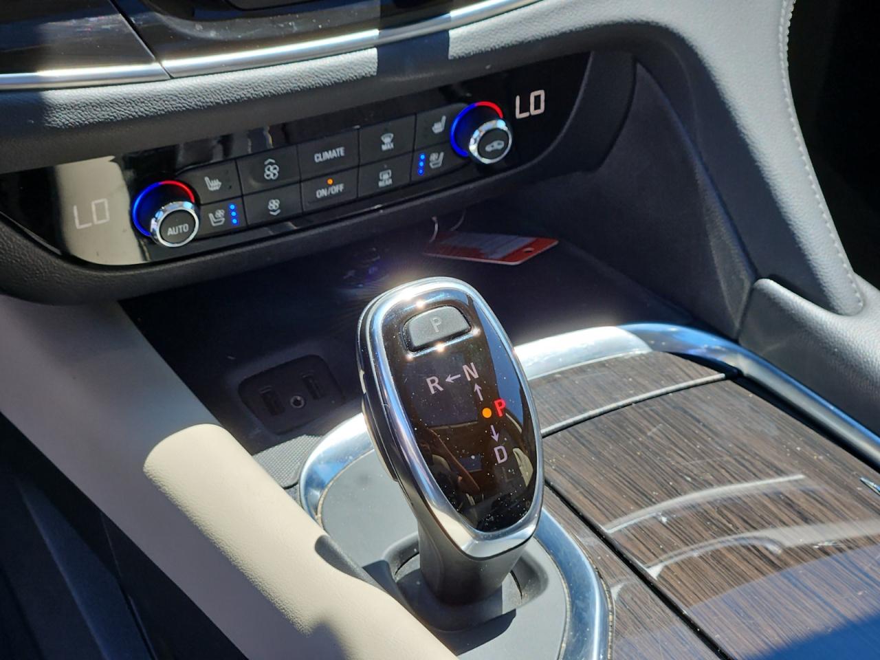 Buick Enclave  2018