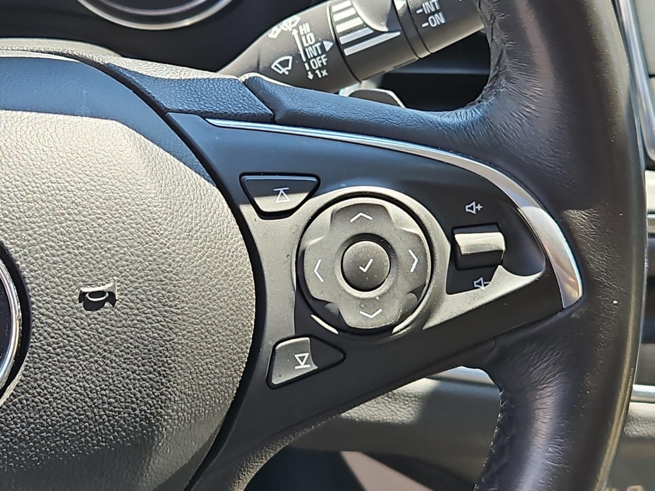 Buick Enclave  2018