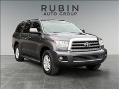 2013 Toyota Sequoia 