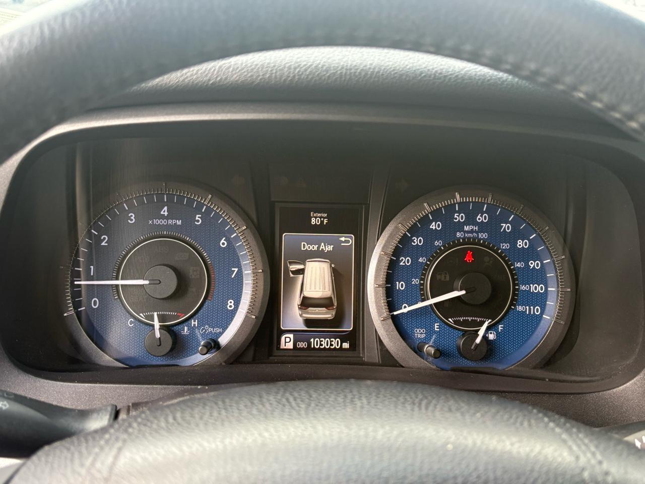 Toyota Sienna XLE FWD 8-Passenger V6 2015