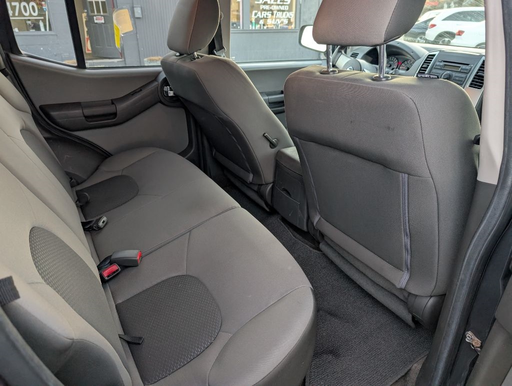 Nissan Xterra 4WD 4dr Auto S 2012