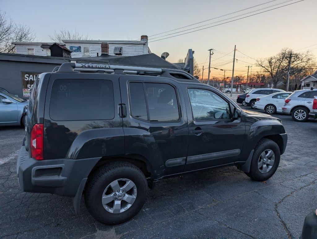 Nissan Xterra  2012