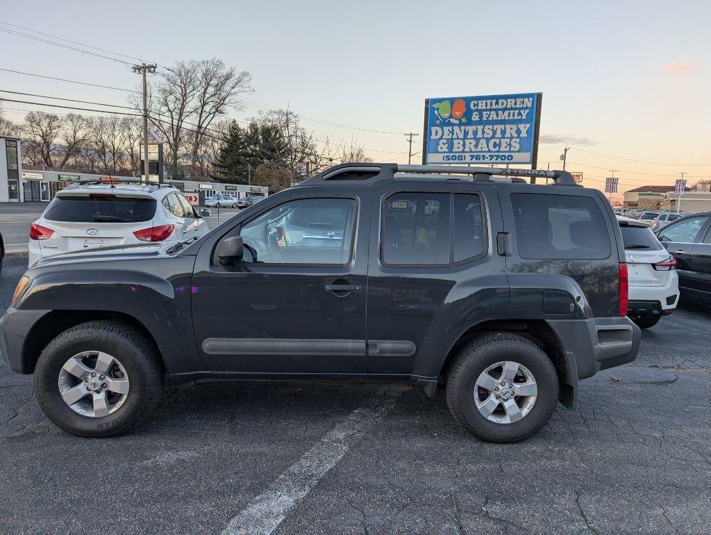 Nissan Xterra  2012