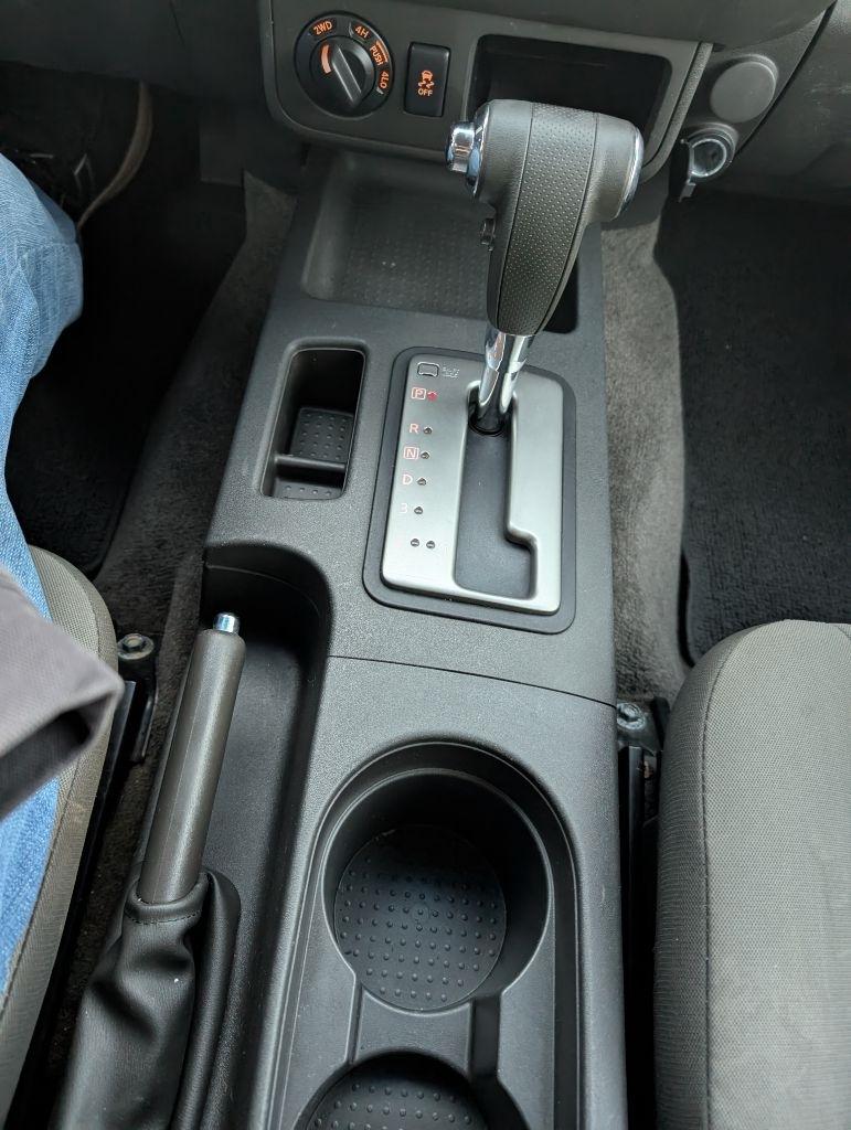 Nissan Xterra  2012