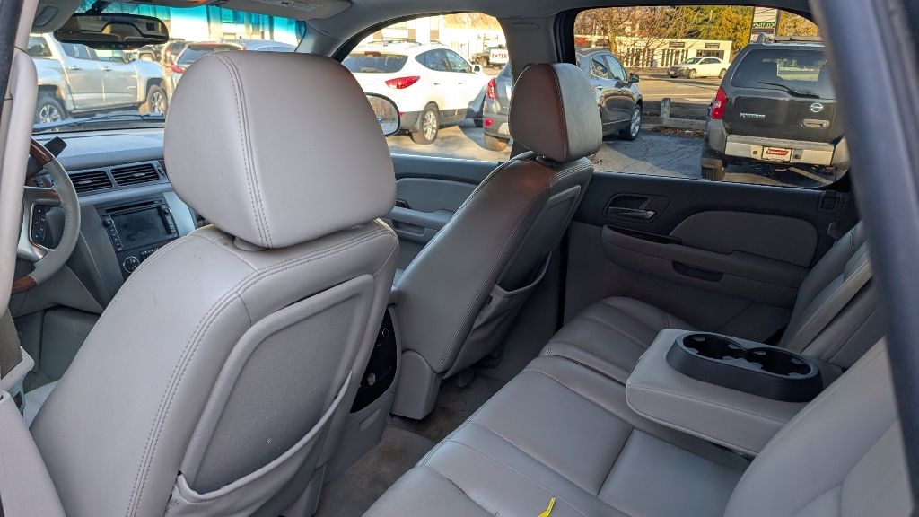 GMC Yukon 4WD 4dr 1500 SLT 2007