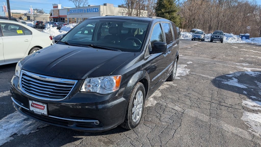 Chrysler Town & Country 4dr Wgn Touring 2016