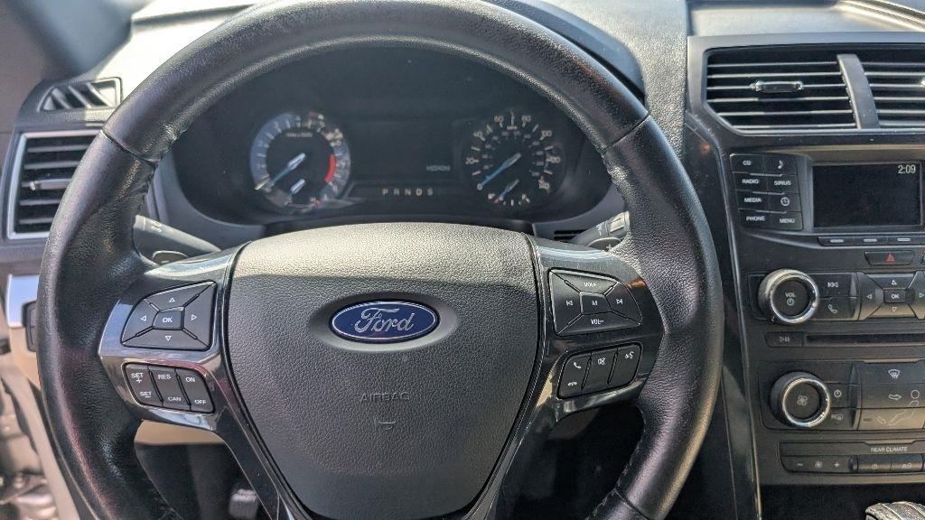 Ford Explorer  2017
