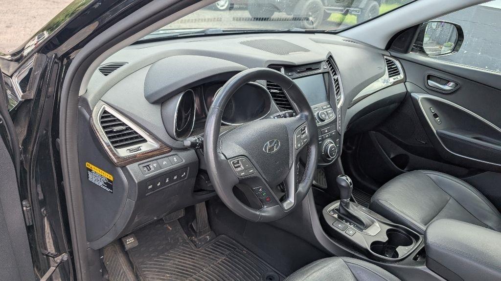 Hyundai Santa Fe  2015