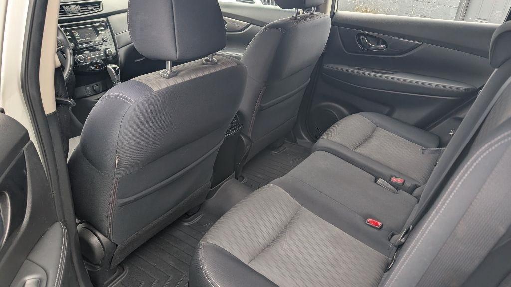 Nissan Rogue  2017