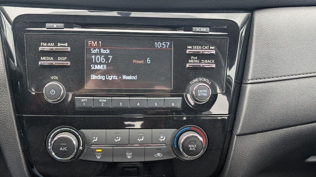 Nissan Rogue  2017